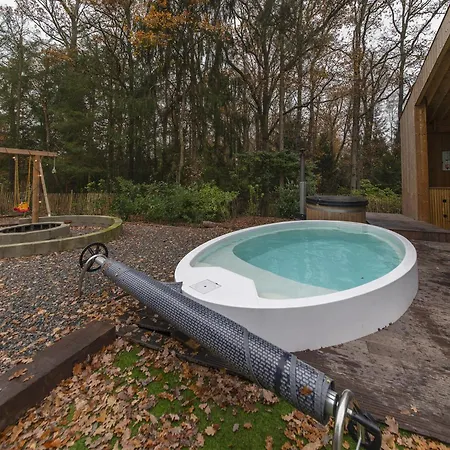 Alpstuga Premium In With Private Sauna Érezée